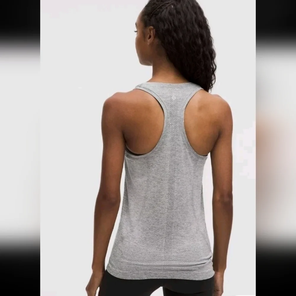Lululemon Womens Gray Swiftly Tech Racerback Workout Running Tank Top 2.0 8